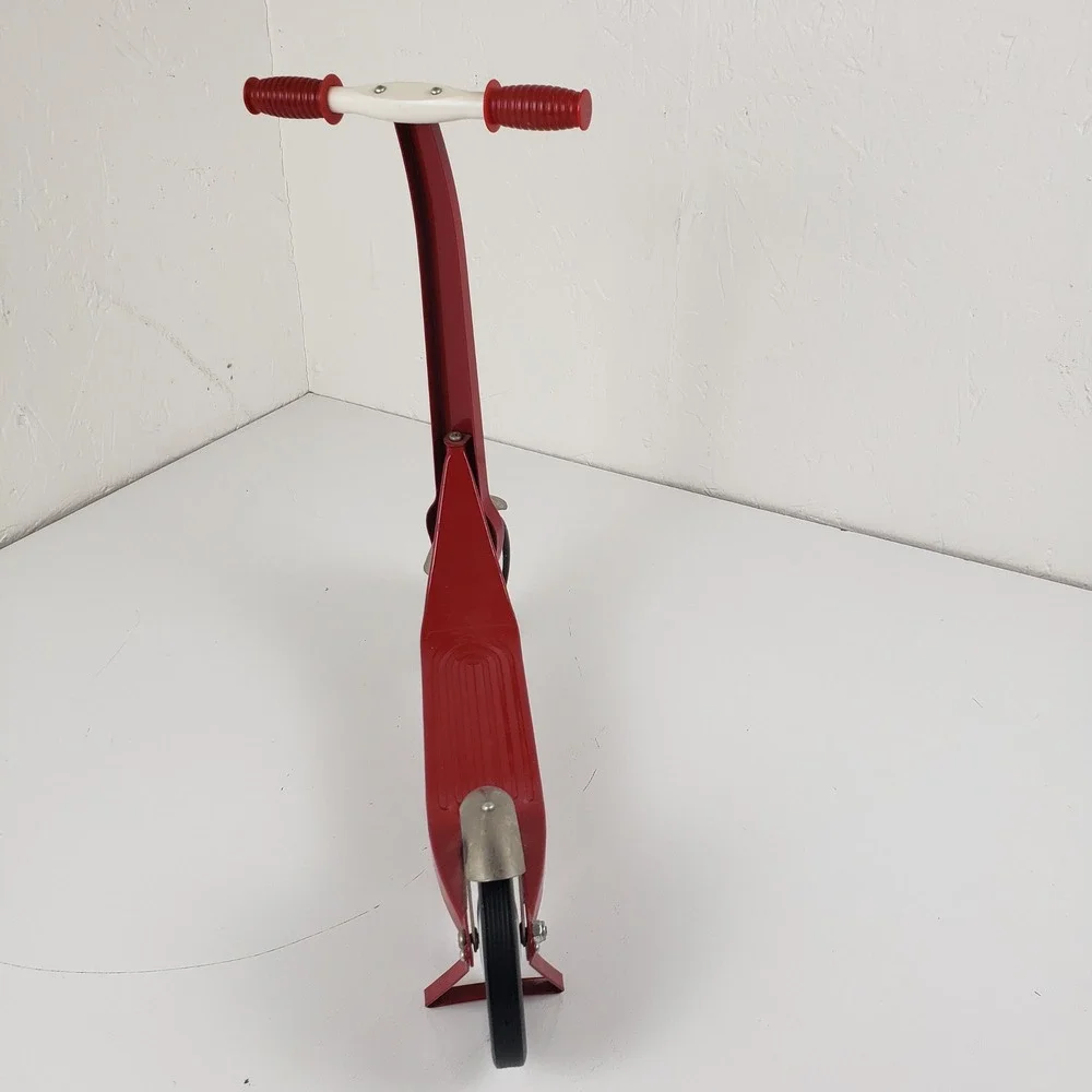 Radio‎ Flyer Miniature Scooter Red Metal Vintage Style Collectible Model Doll